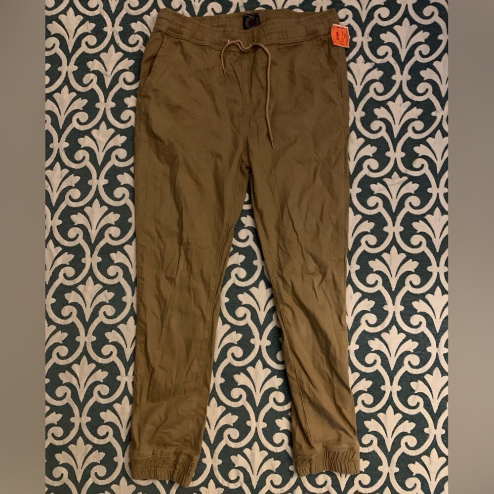 NWT Mens Joggers